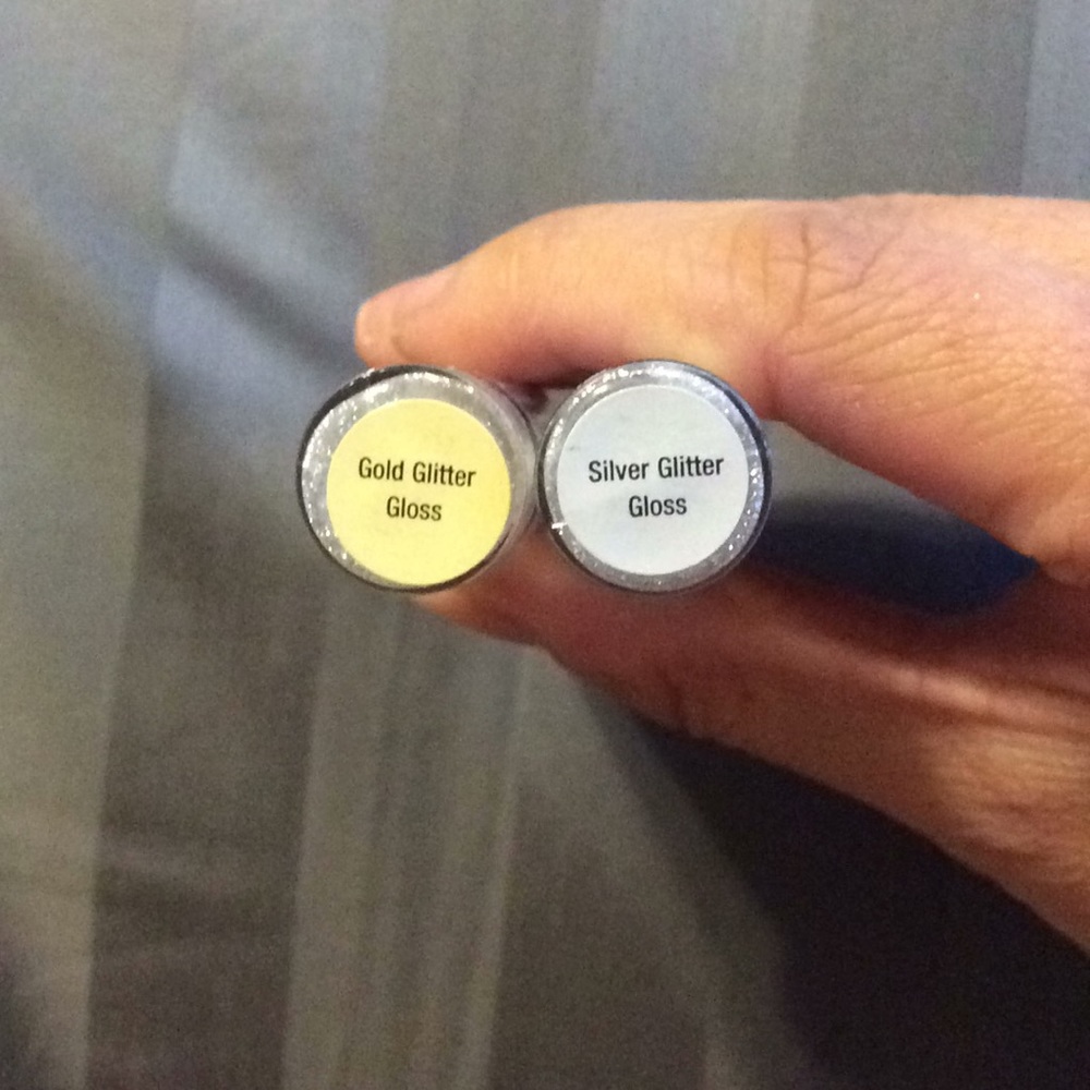 Lipsense gloss
